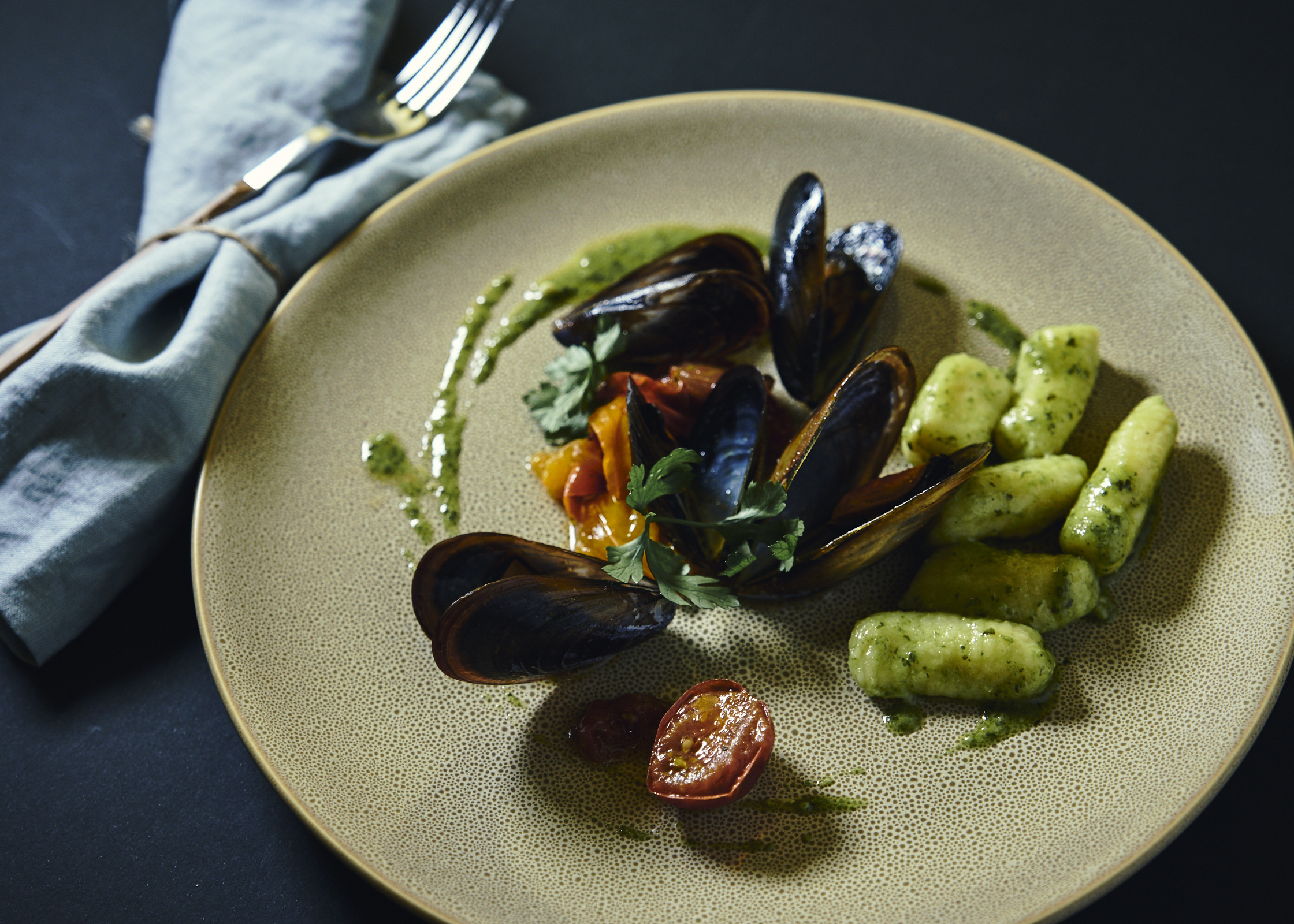 GNOCCHI Z MAŁŻAMI I ZIELONYM PESTO